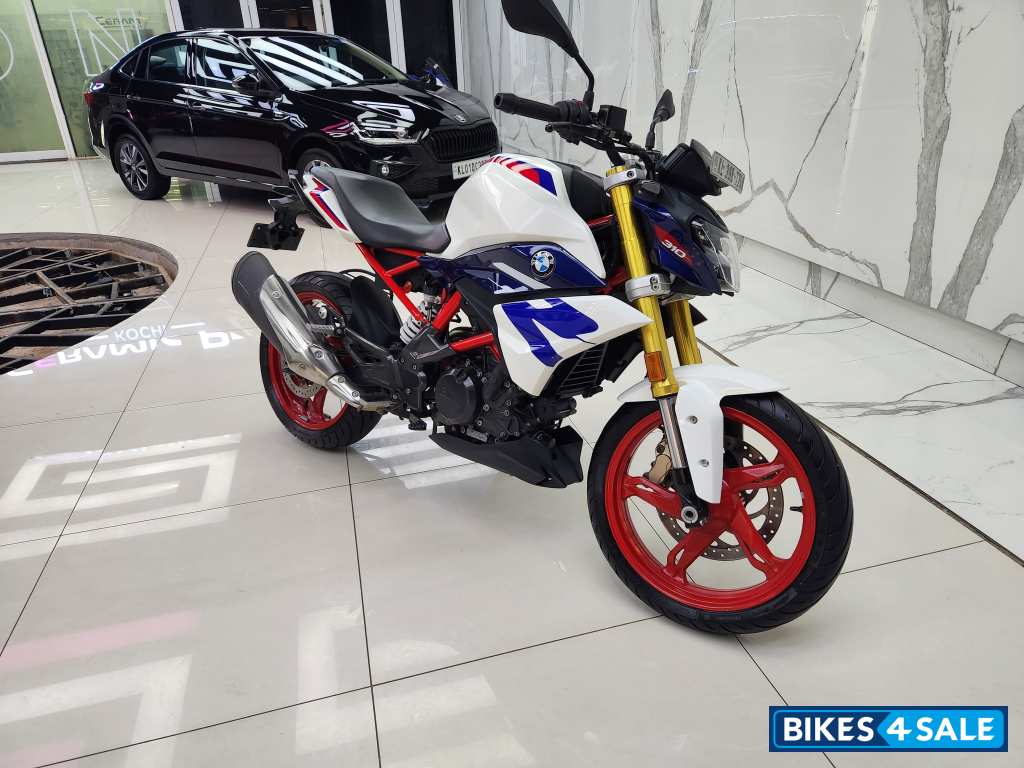 BMW G 310 R BS6