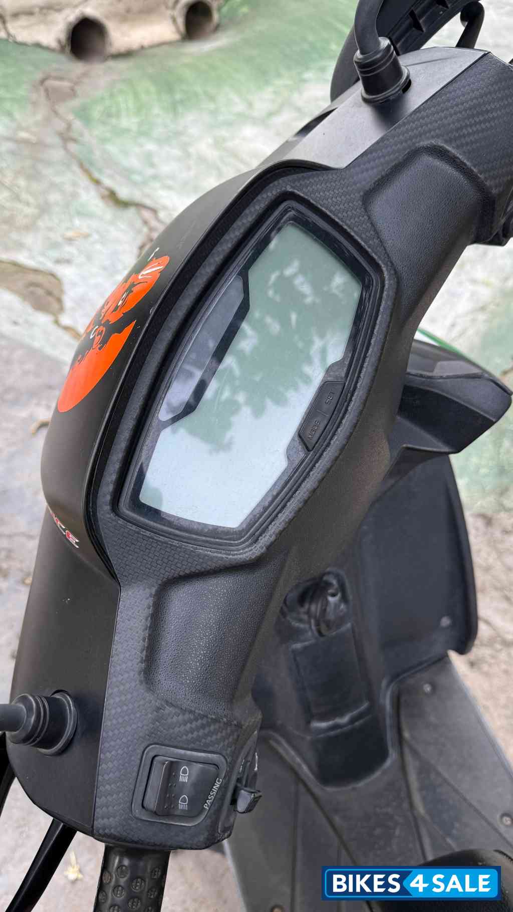 Black Aprilia SR 160 Race ABS Black Aprilia SR 160 Race ABS