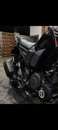 Black Red Yamaha Fazer