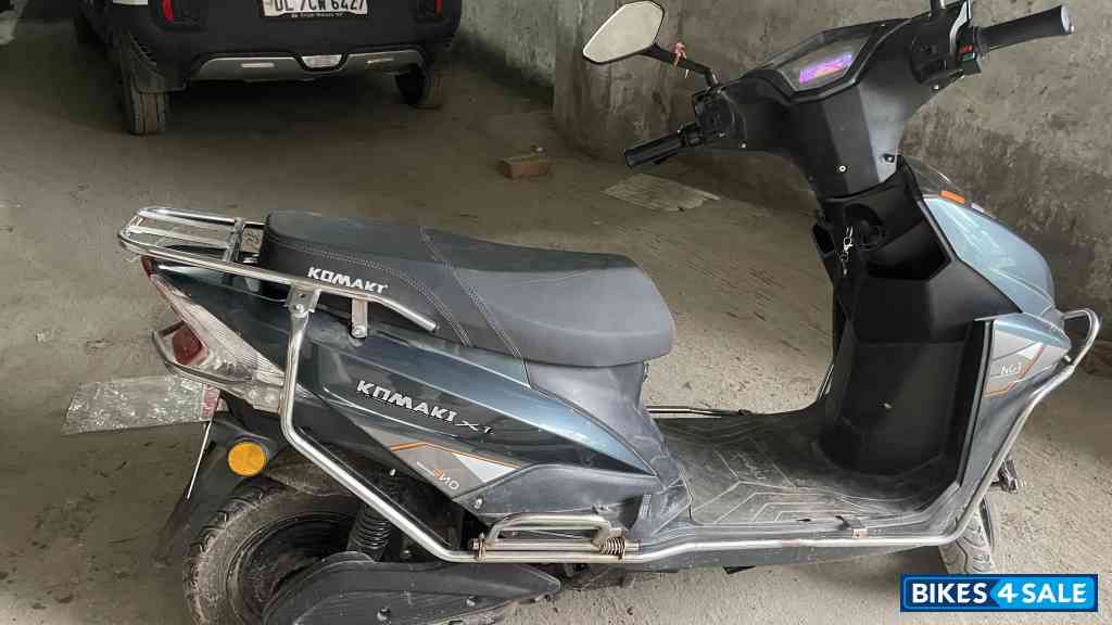 Gray Black KOMAKI X-One