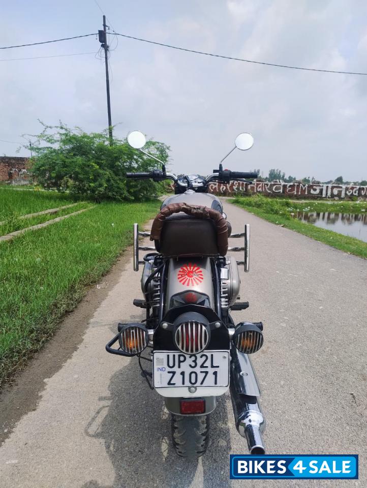 Royal Enfield Classic Gunmetal Grey Royal Enfield Classic Gunmetal Grey