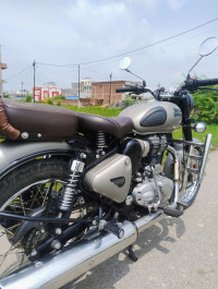 Royal Enfield Classic Gunmetal Grey