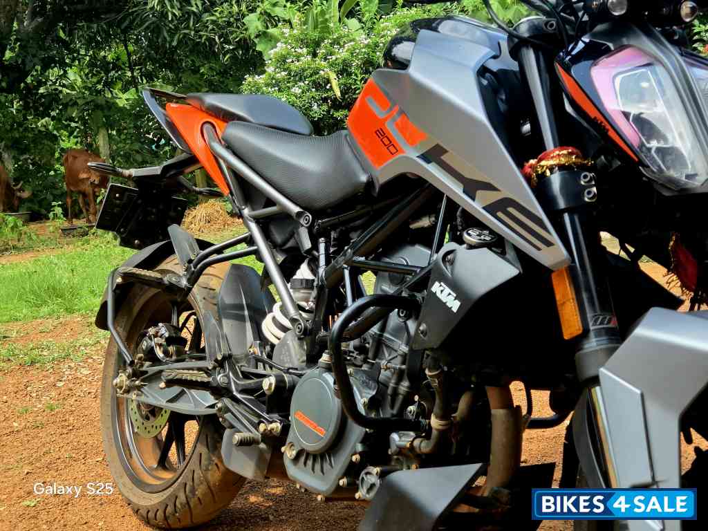 KTM Duke 200 2024