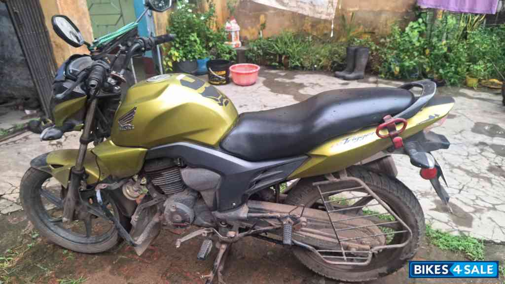 Honda CB Trigger Honda CB Trigger