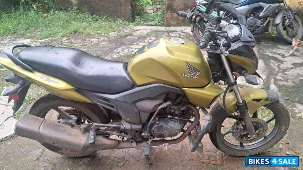 Honda CB Trigger Honda CB Trigger