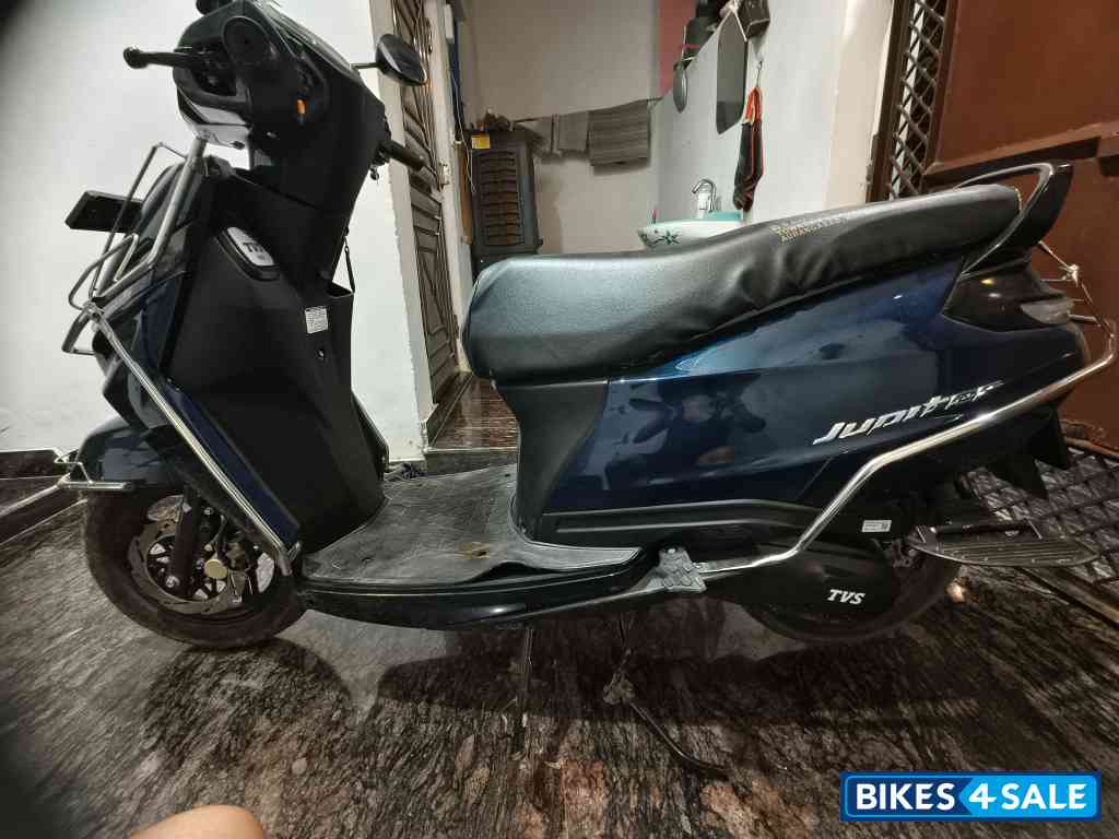 Starlignt Blue TVS Jupiter SmartXonnect Disc 2024