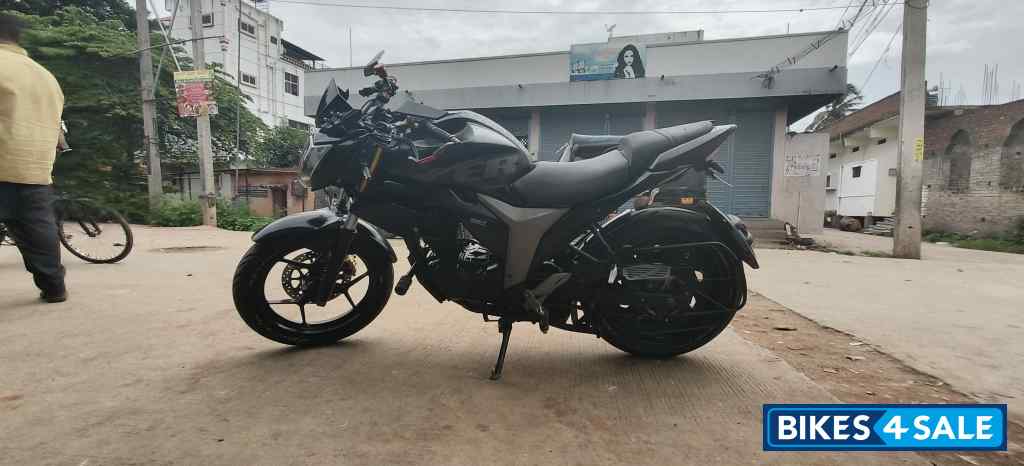 Suzuki Gixxer 150