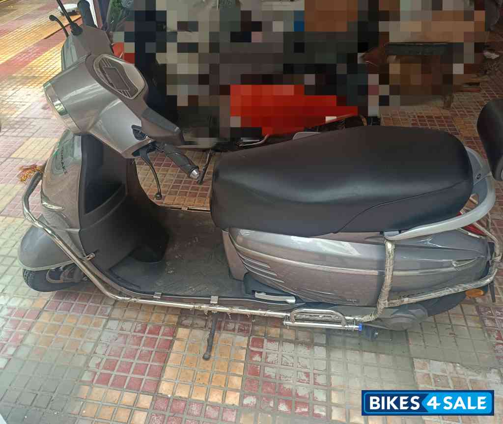 Steel Gray KOMAKI Flora