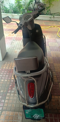 Steel Gray KOMAKI Flora