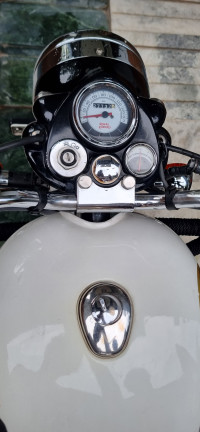 Royal Enfield Classic 350