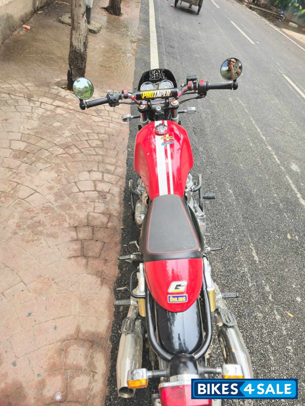 Red Royal Enfield Interceptor 650 Twin Red Royal Enfield Interceptor 650 Twin