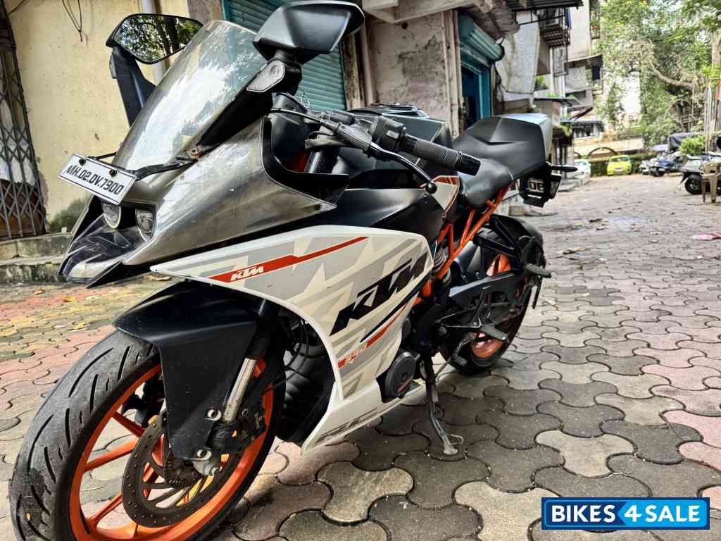 Orange And White KTM RC 390
