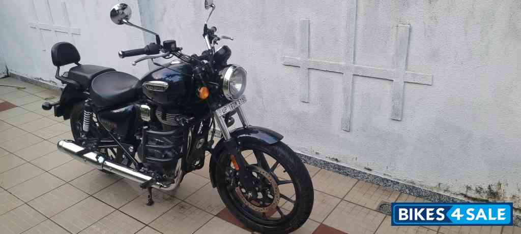 Royal Enfield Meteor 350 Stellar