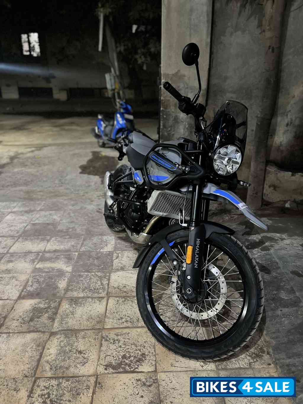 Royal Enfield Himalayan 452