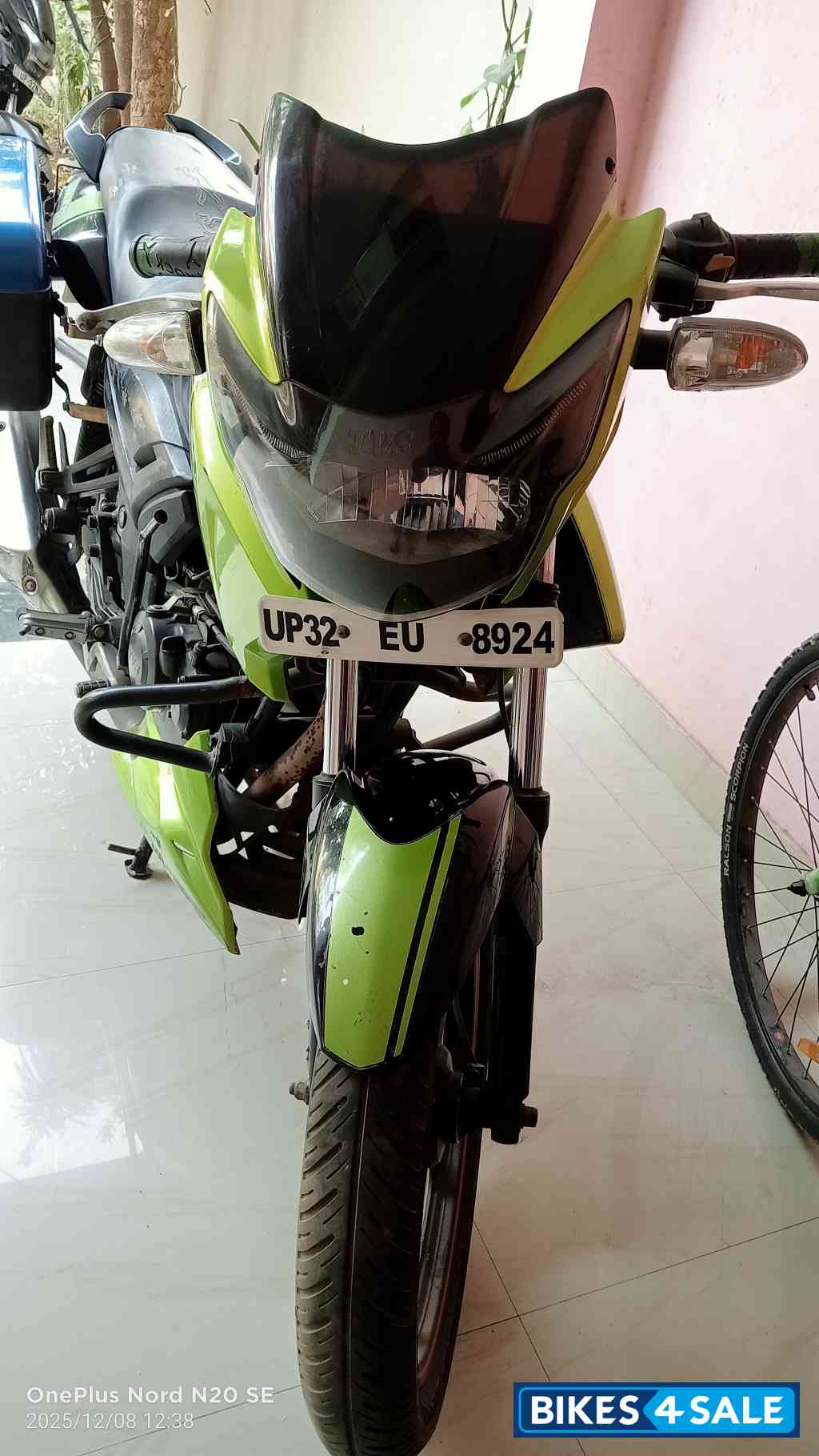 TVS Apache RTR 160 TVS Apache RTR 160