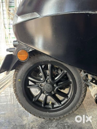 Matte Black Ola S1 Pro