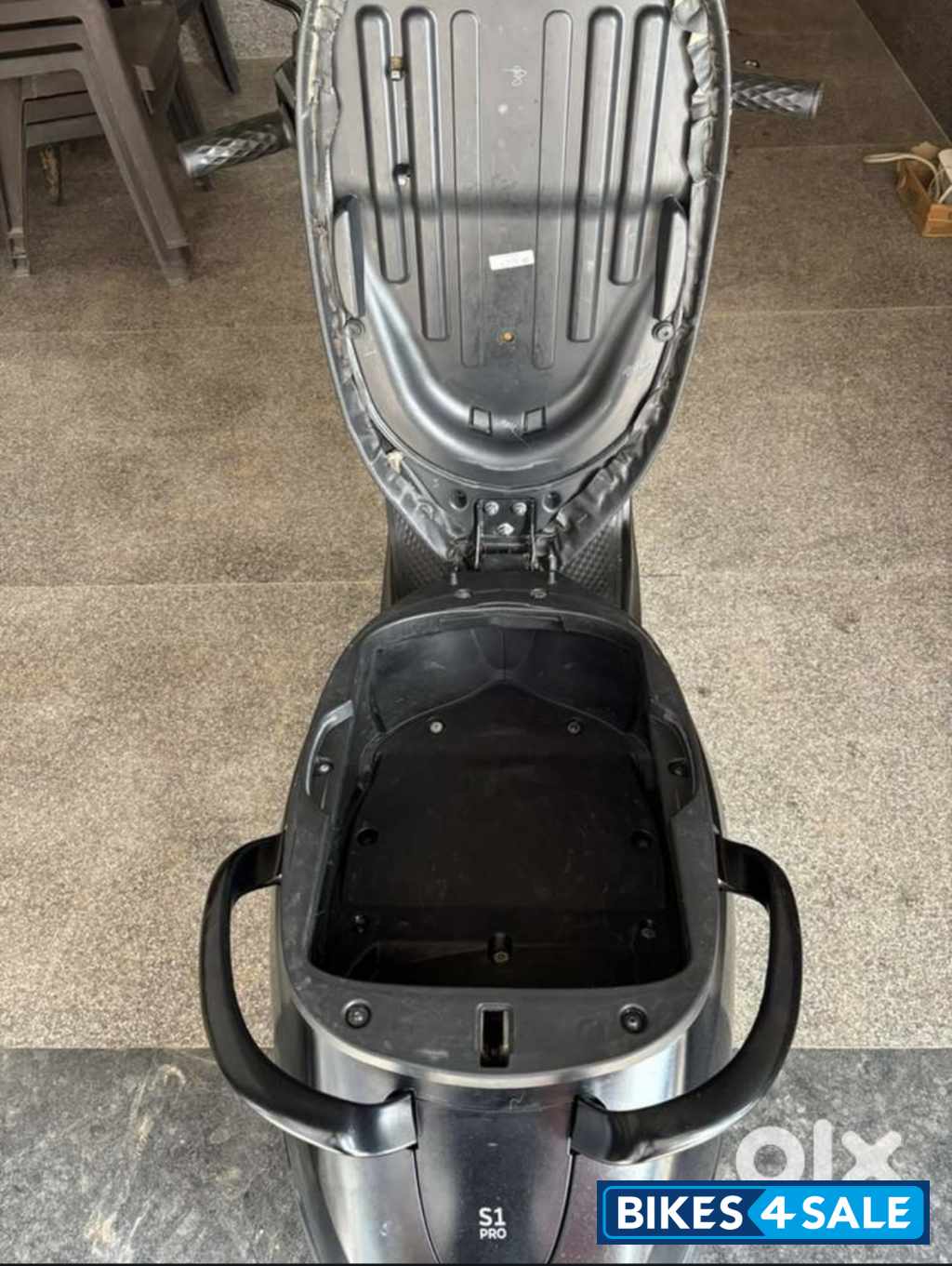 Matte Black Ola S1 Pro