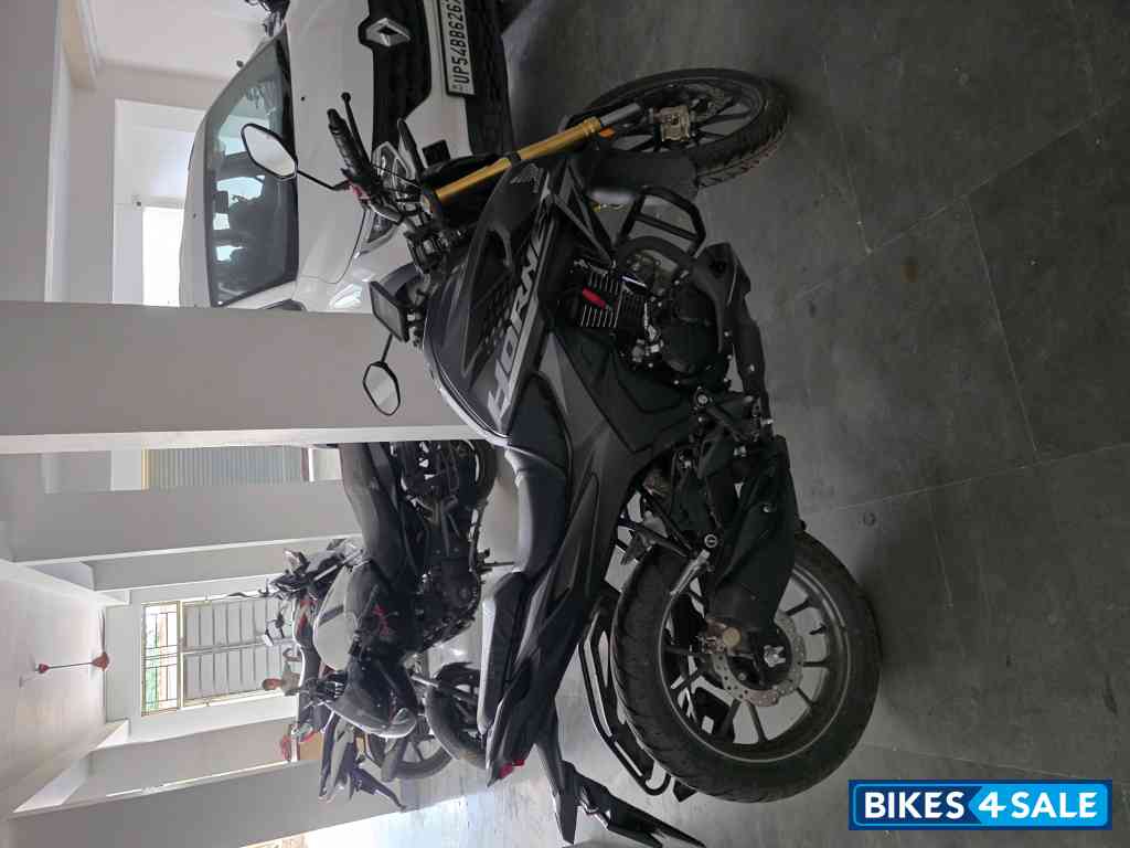 Grey Honda Hornet 2.0 2025