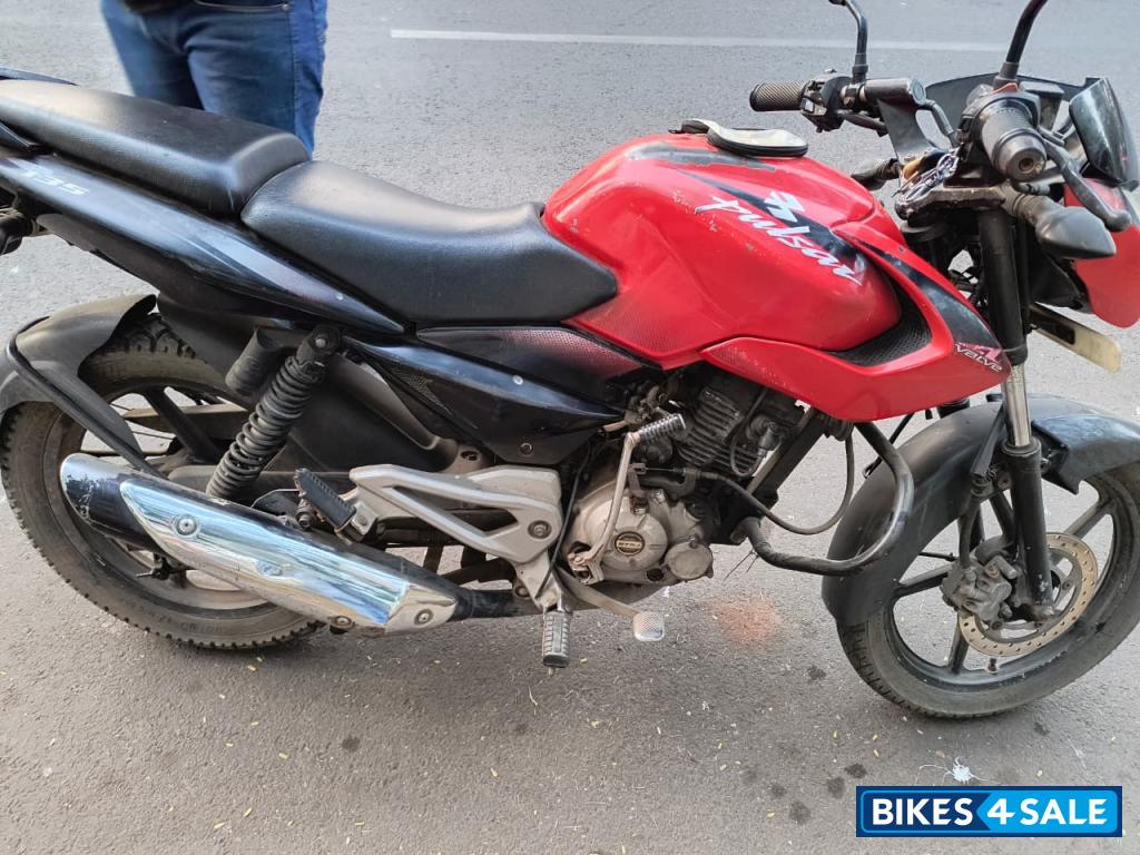 Red Bajaj Pulsar 135LS