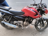 Red Bajaj Pulsar 135LS