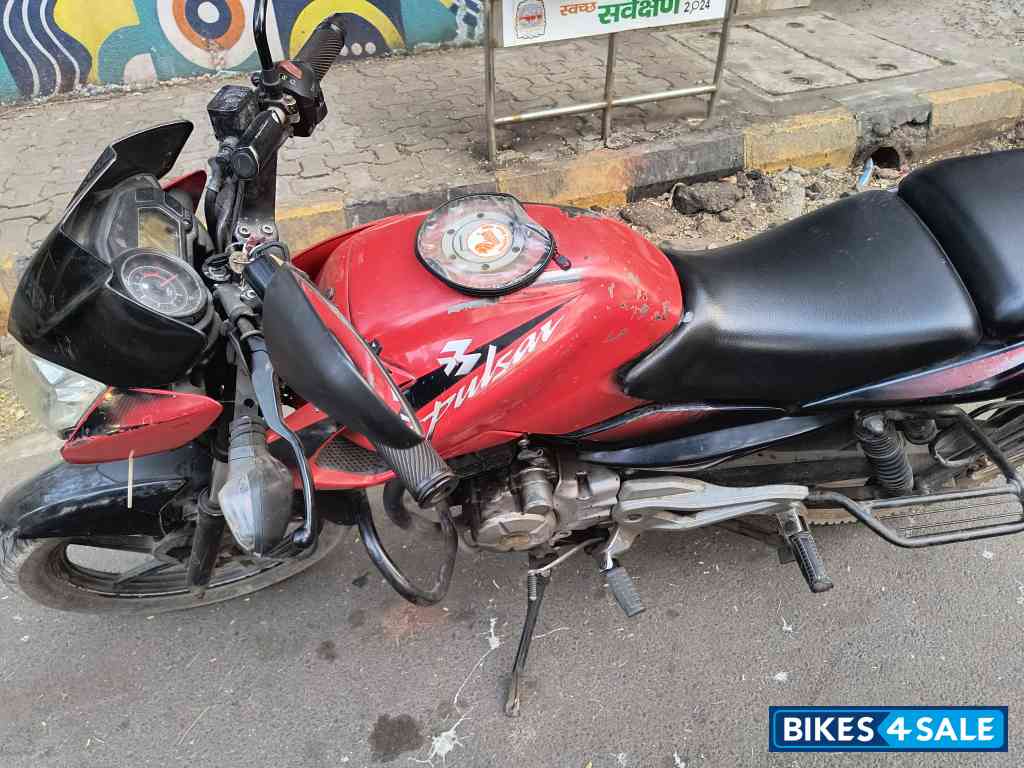 Red Bajaj Pulsar 135LS