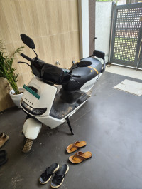 White Mt Ather Rizta Z