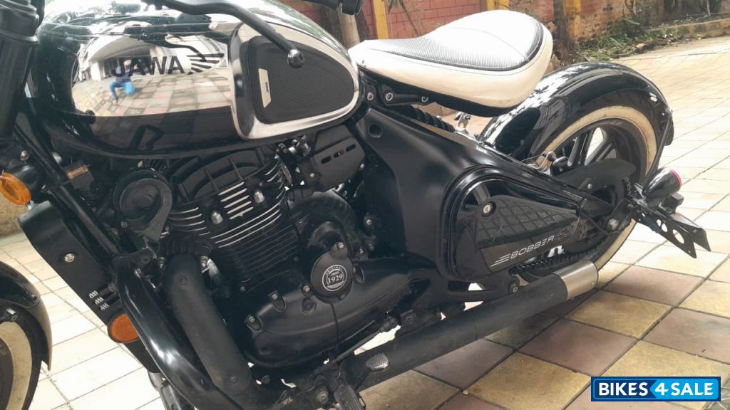 Black Chorme Jawa 42 Bobber Black Mirror Black Chorme Jawa 42 Bobber Black Mirror