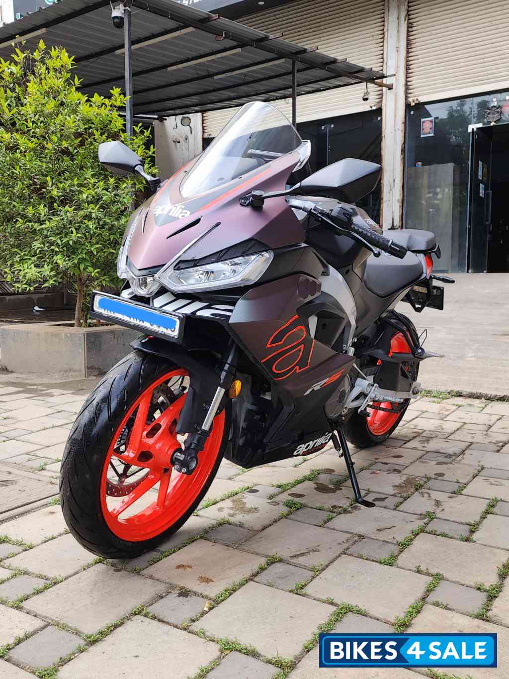 Prismatic Dark Aprilia RS 457