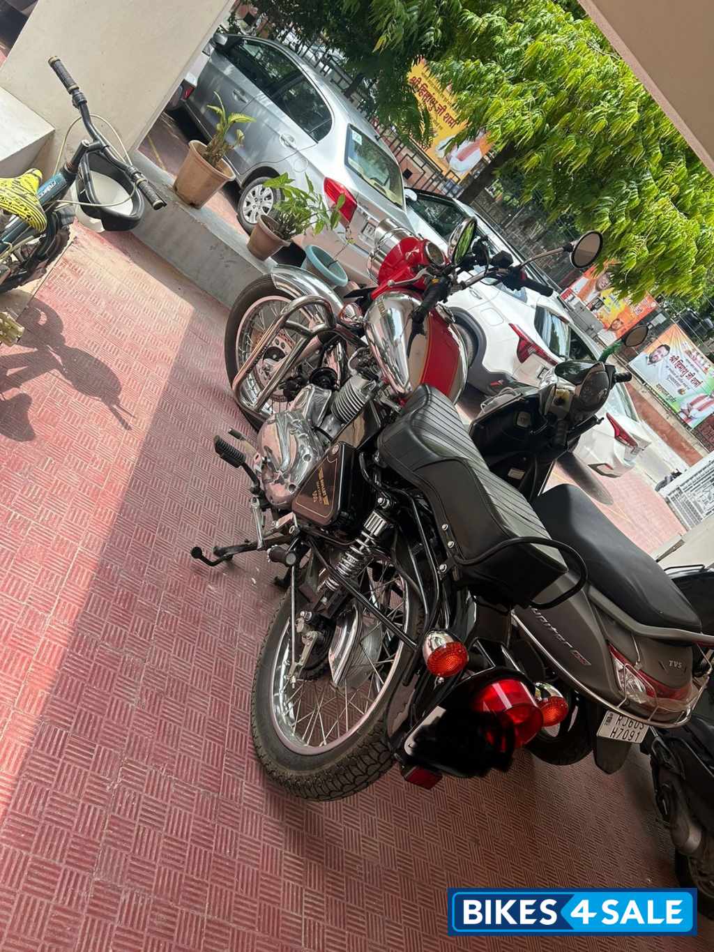 Royal Enfield Bullet Machismo A500