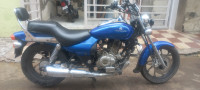 Blue Bajaj Avenger 220 DTS-i