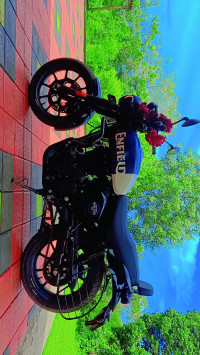 Royal Enfield Hunter 350 Metro