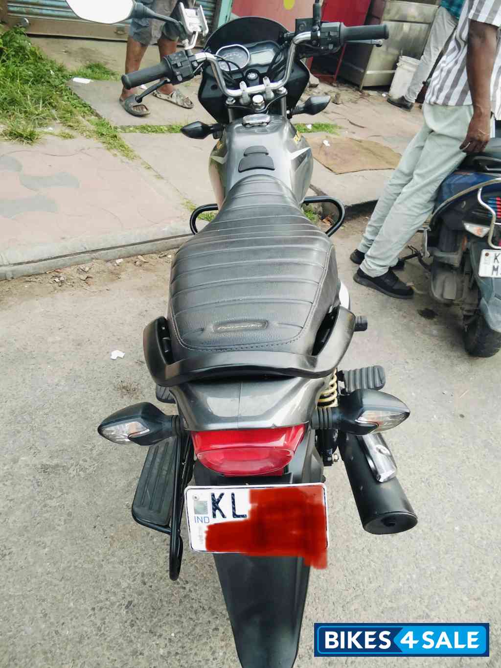 Bajaj Platina 110 ABS