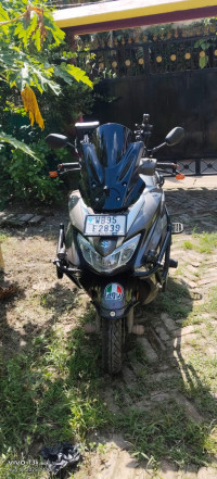 Suzuki Burgman Street EX 2025