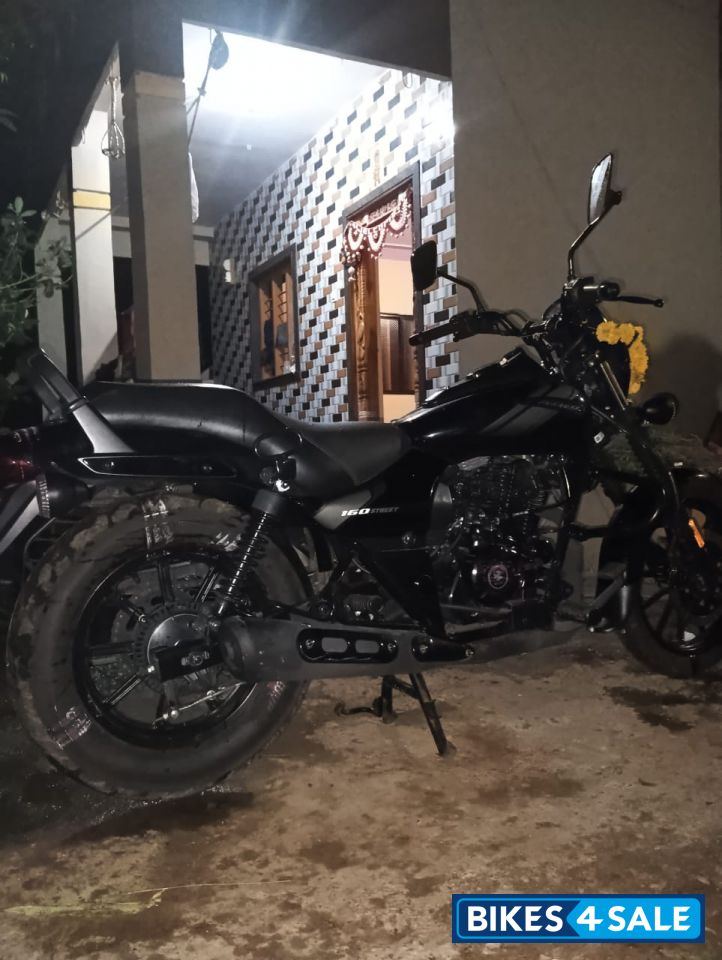 Bajaj Avenger Street 160