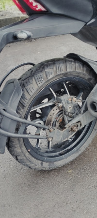 Midnight Blue Bajaj Dominar 400