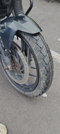 Midnight Blue Bajaj Dominar 400