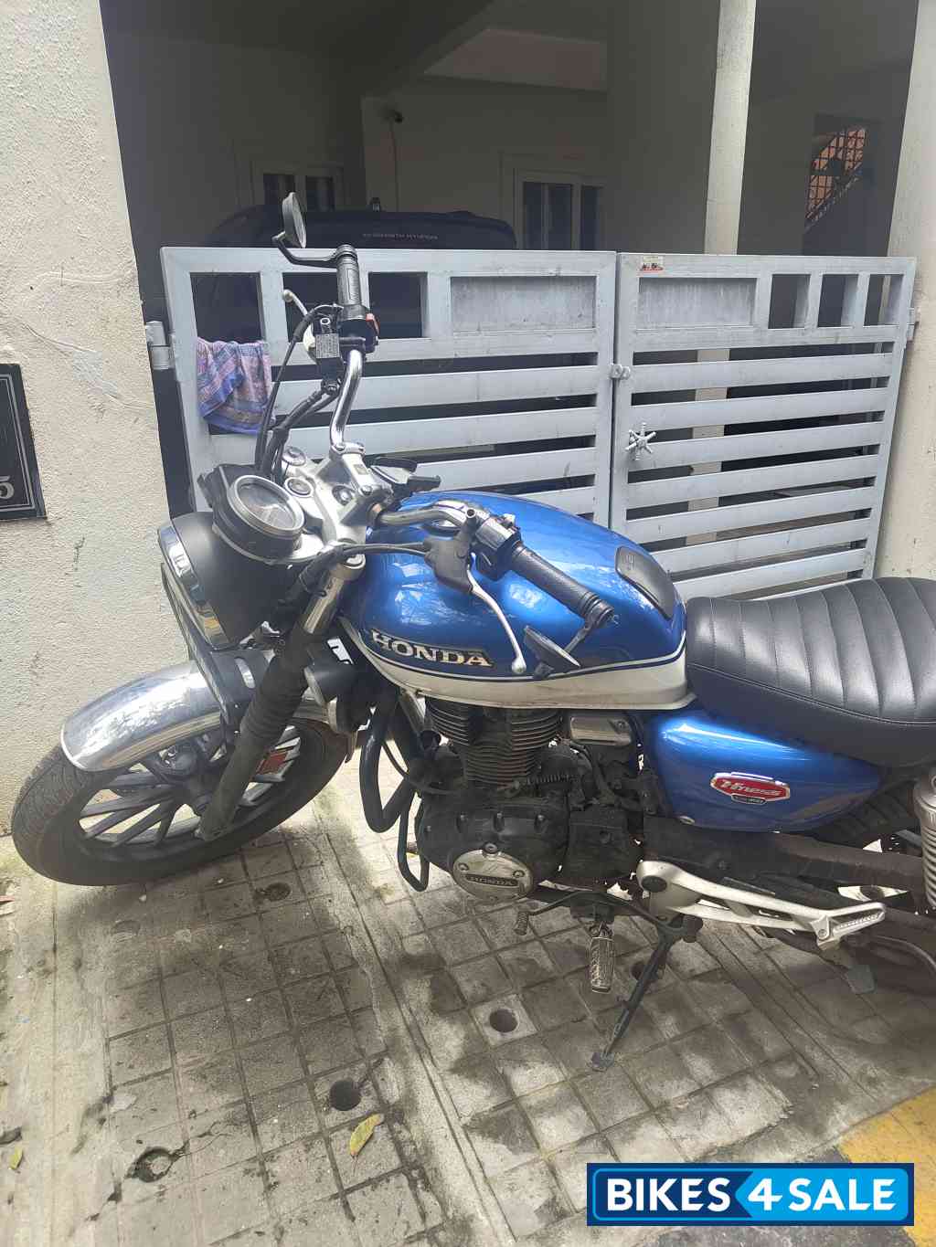 Honda CB350 DLX