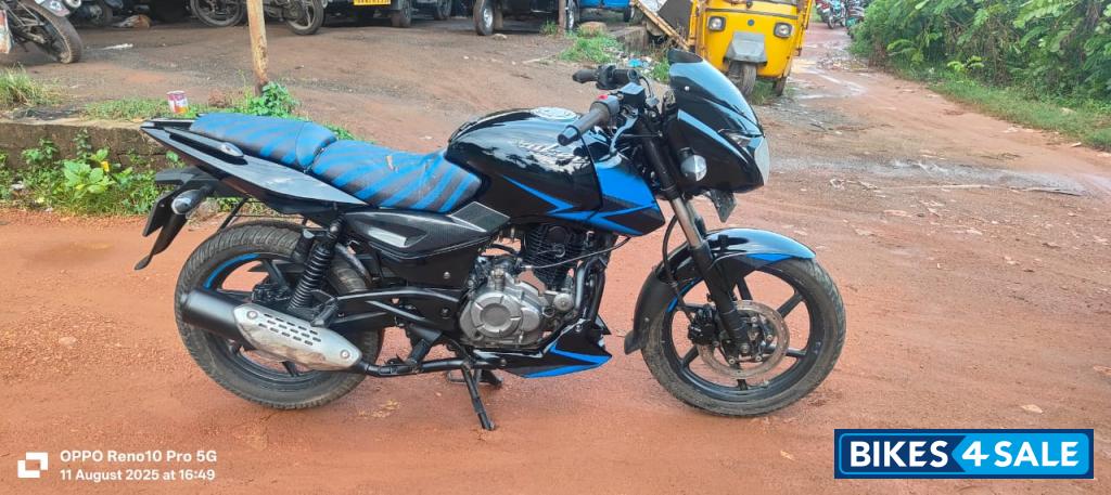 Bajaj Pulsar 150 Twin Disc