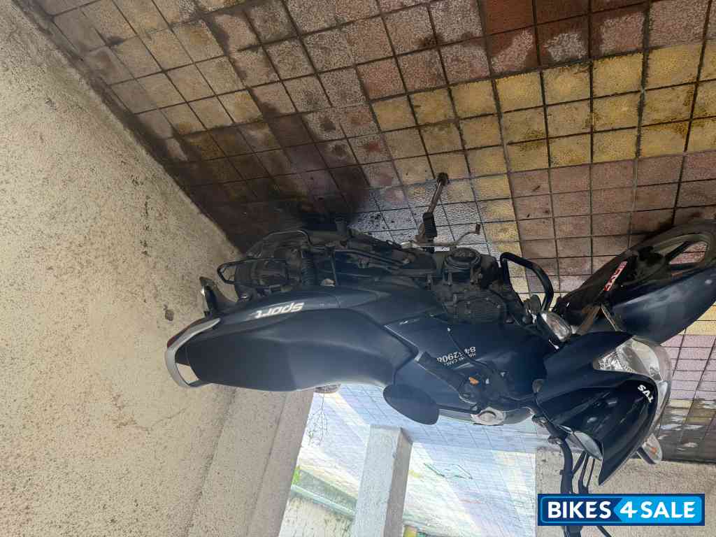 Mercury Grey TVS Sport