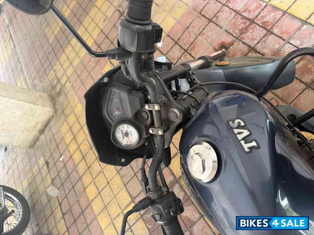 Mercury Grey TVS Sport