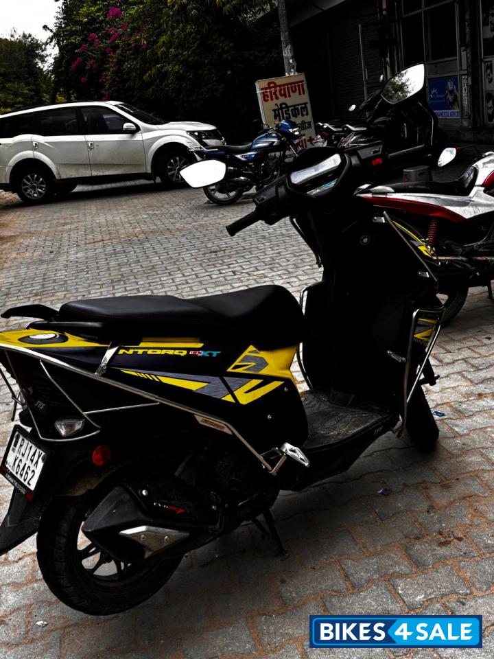 TVS NTORQ 125 XT