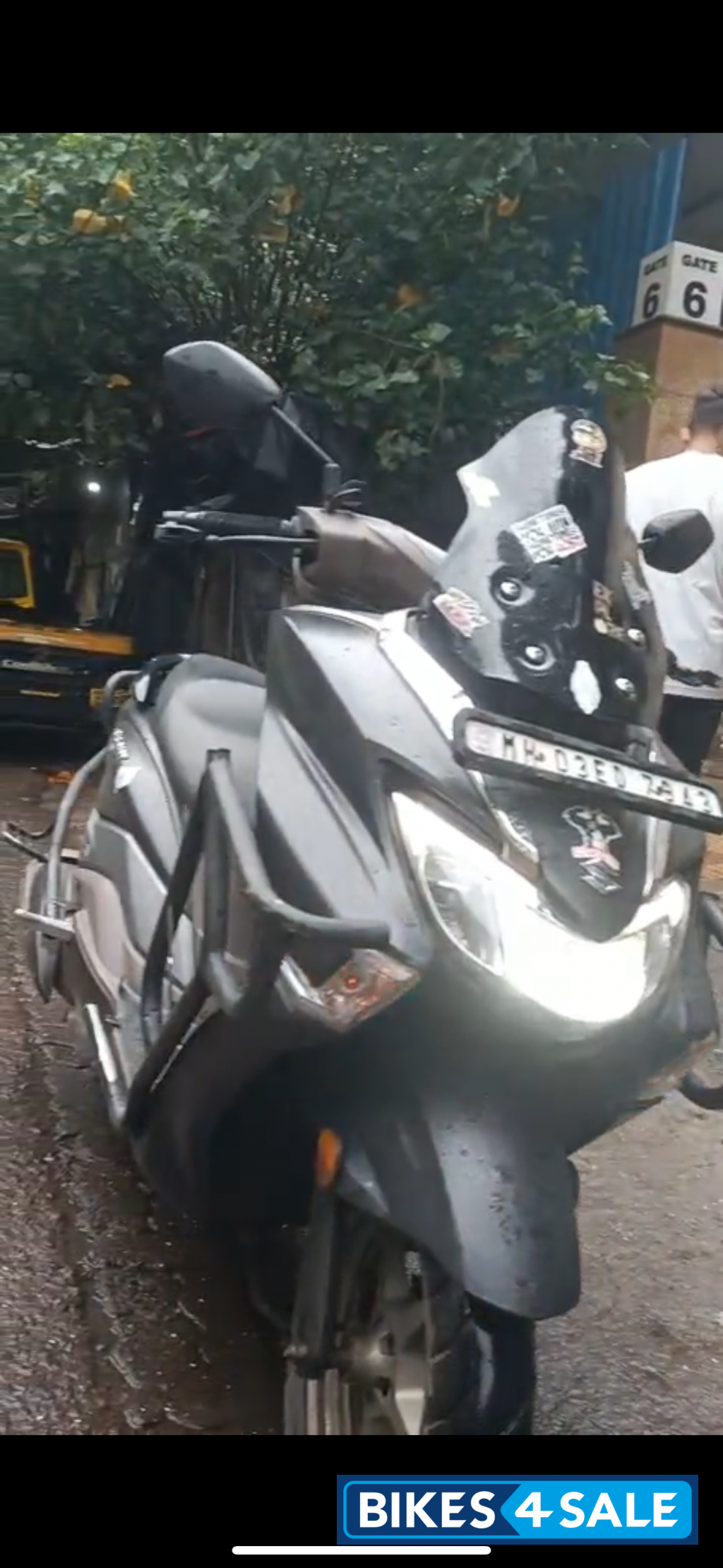 Suzuki Burgman Street EX