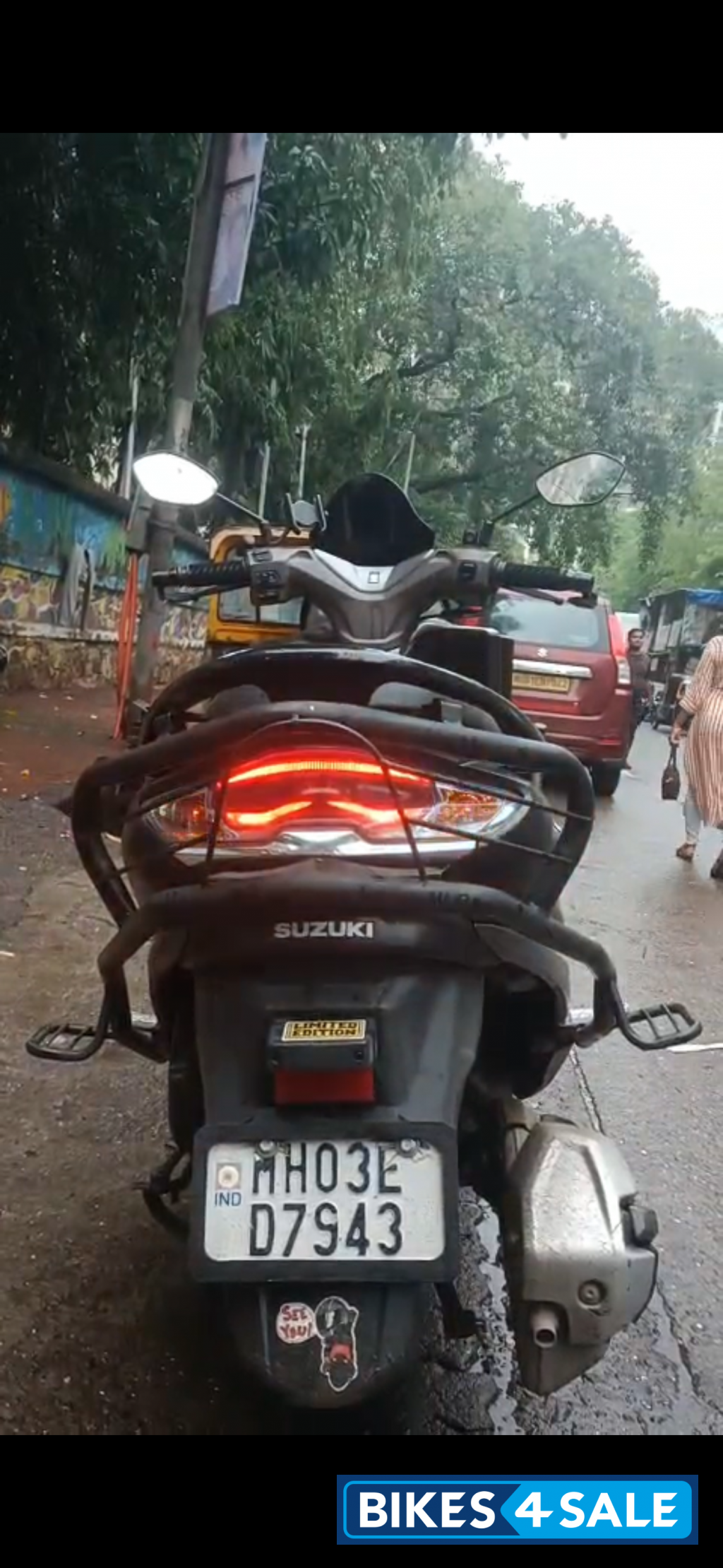 Suzuki Burgman Street EX