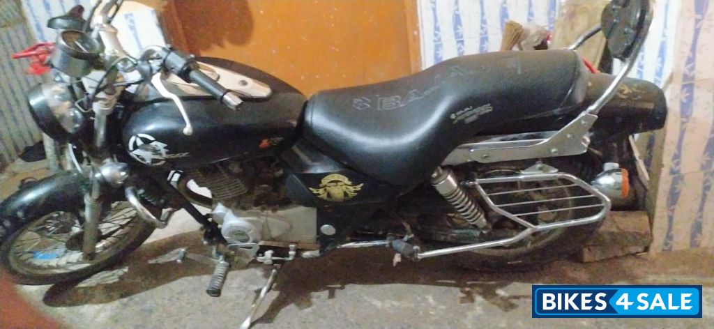 Bajaj Avenger Cruise 220