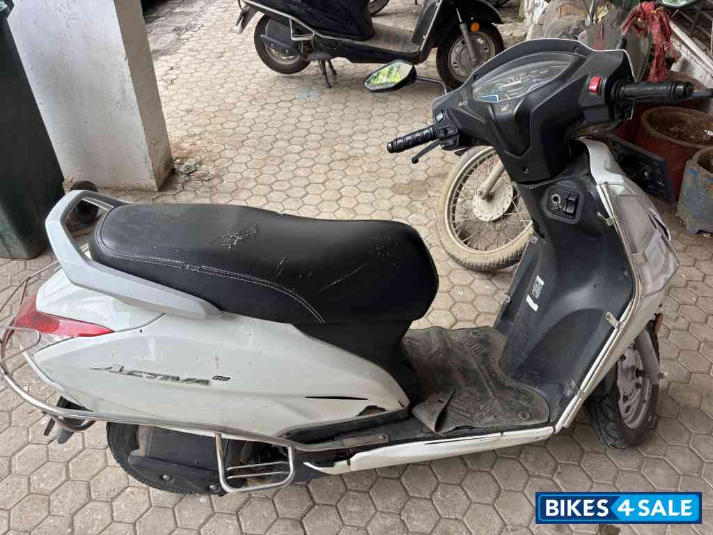 Honda Activa 6G Dlx Honda Activa 6G Dlx