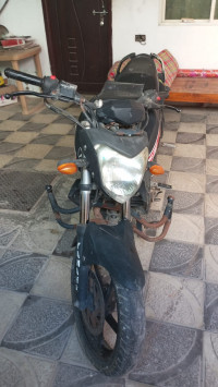 Yb Yamaha FZ16