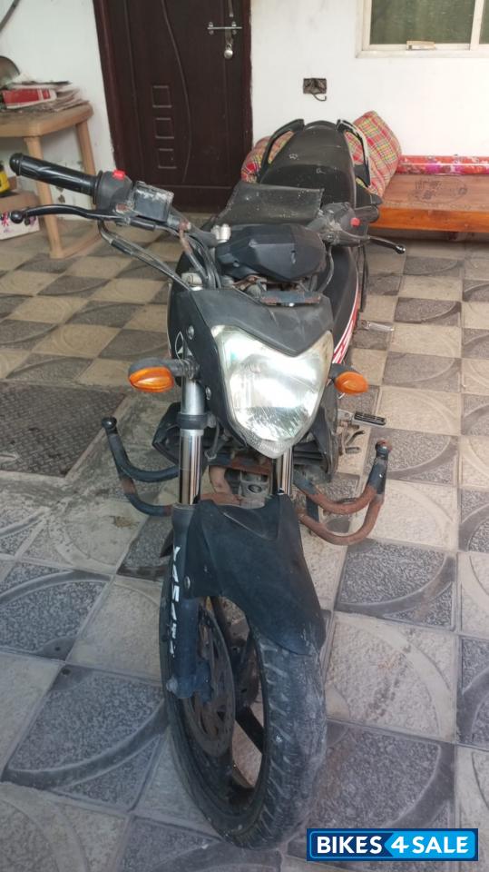 Yb Yamaha FZ16