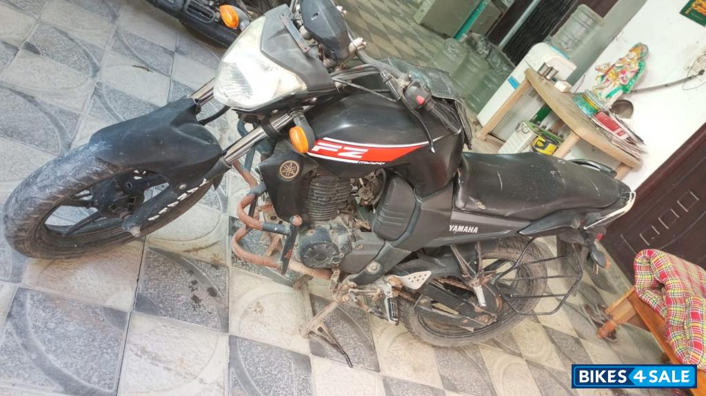 Yb Yamaha FZ16