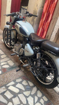 Royal Enfield Classic 350 BS VI