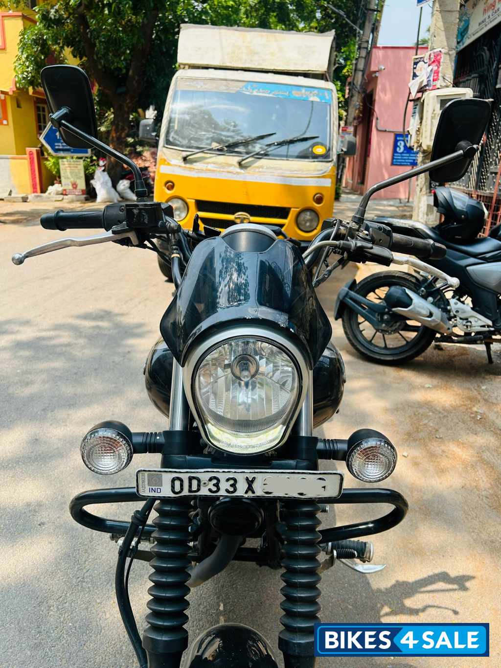 Bajaj Avenger Street 160